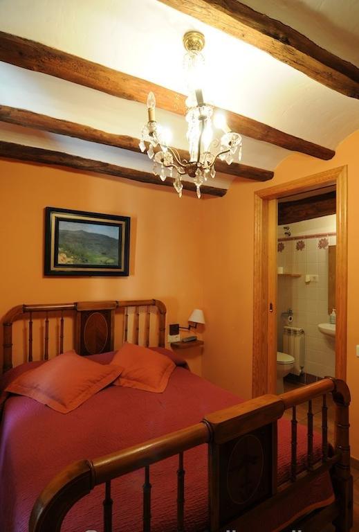 הוילה קורנודלה Casa Estivill חדר תמונה